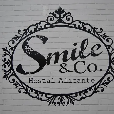 Smile & Co Boutique Аліканте
